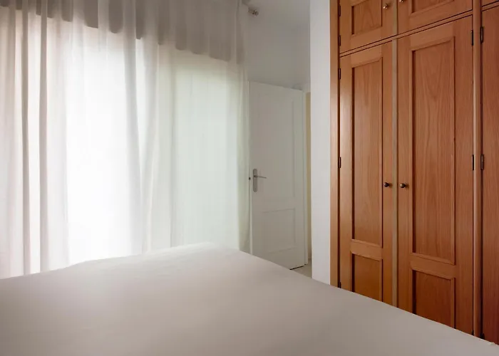 Duque Cornejo Suite Apartment